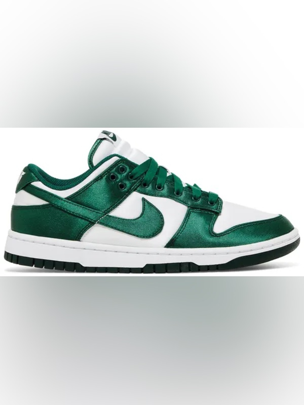 Nike Dunks Court Borough Low Shoes - Satin Green